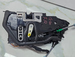 Bild in die Galerieansicht laden, BMW 3 G20 Front Right Door System Latch 5121 7445042 OEM