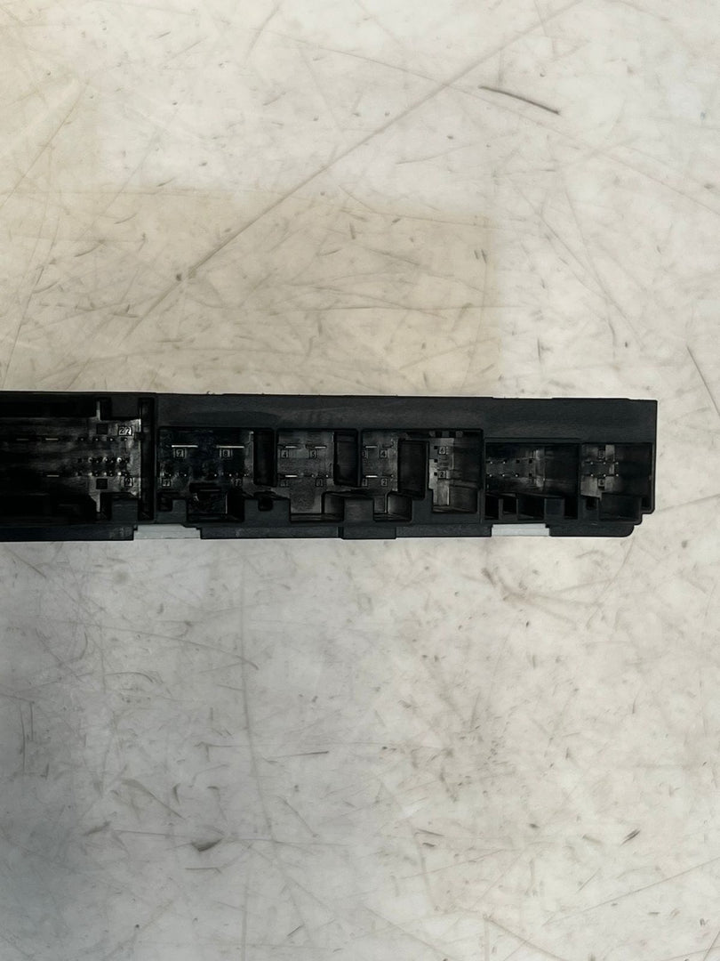 BMW F01 F10 SEAT CONTROL UNIT ECU ELECTRONIC MODULE MEMORY 9225618 OEM