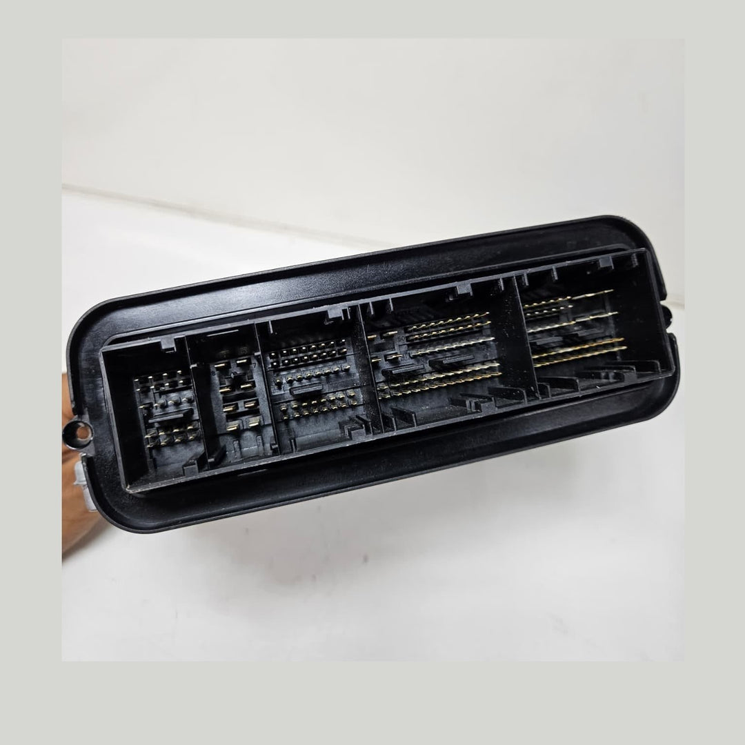 8510838-2010 BMW X5 3.0D E70 Engine Control Unit ECU DDE Key Set
