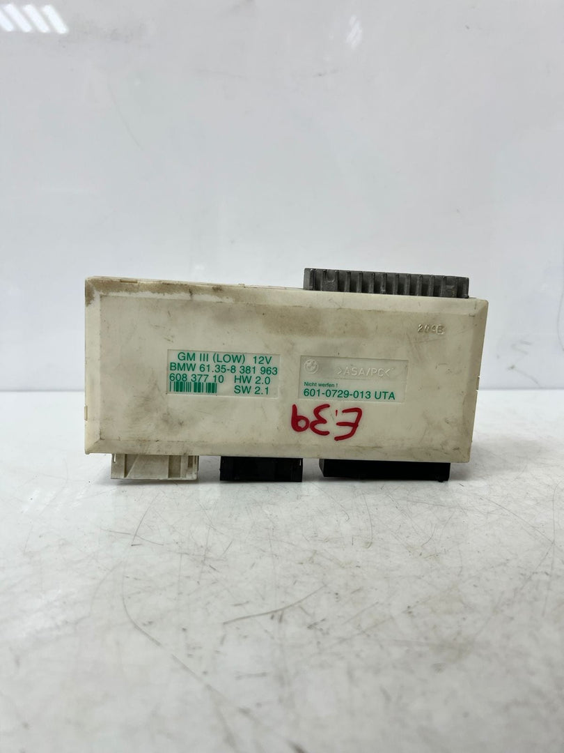 BMW 5 Series E39 GM III Body Control Module BCM 8381963 OEM