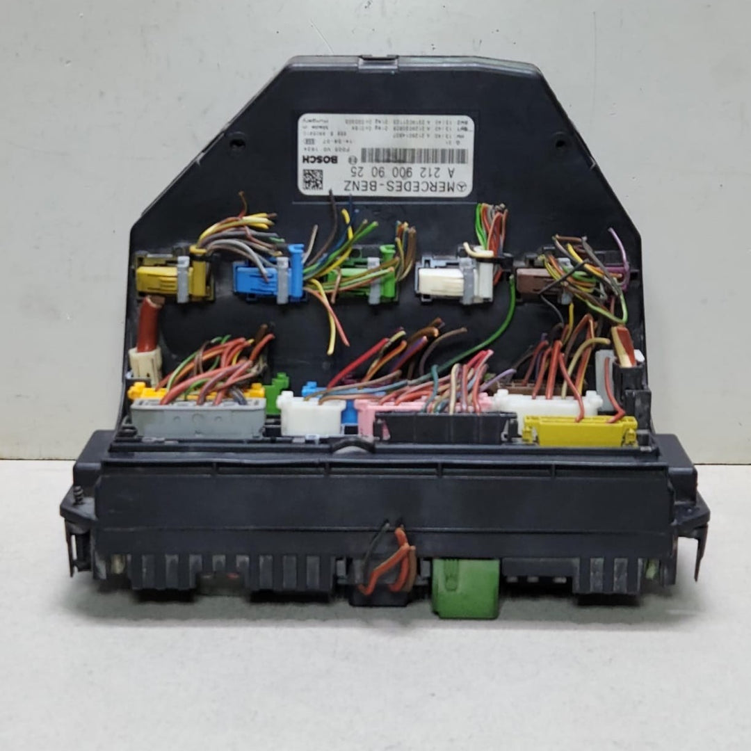 2014 Mercedes-Benz E300 Front Fuse Box Sam Control Unit A2129009025 W212 W204 