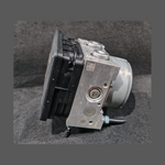Load image into Gallery viewer, BMW 4 COUPE  F32 180kw  ABS ANTI -LOCK BREACKING SYSTEM  MODULE PUMP - 6866210