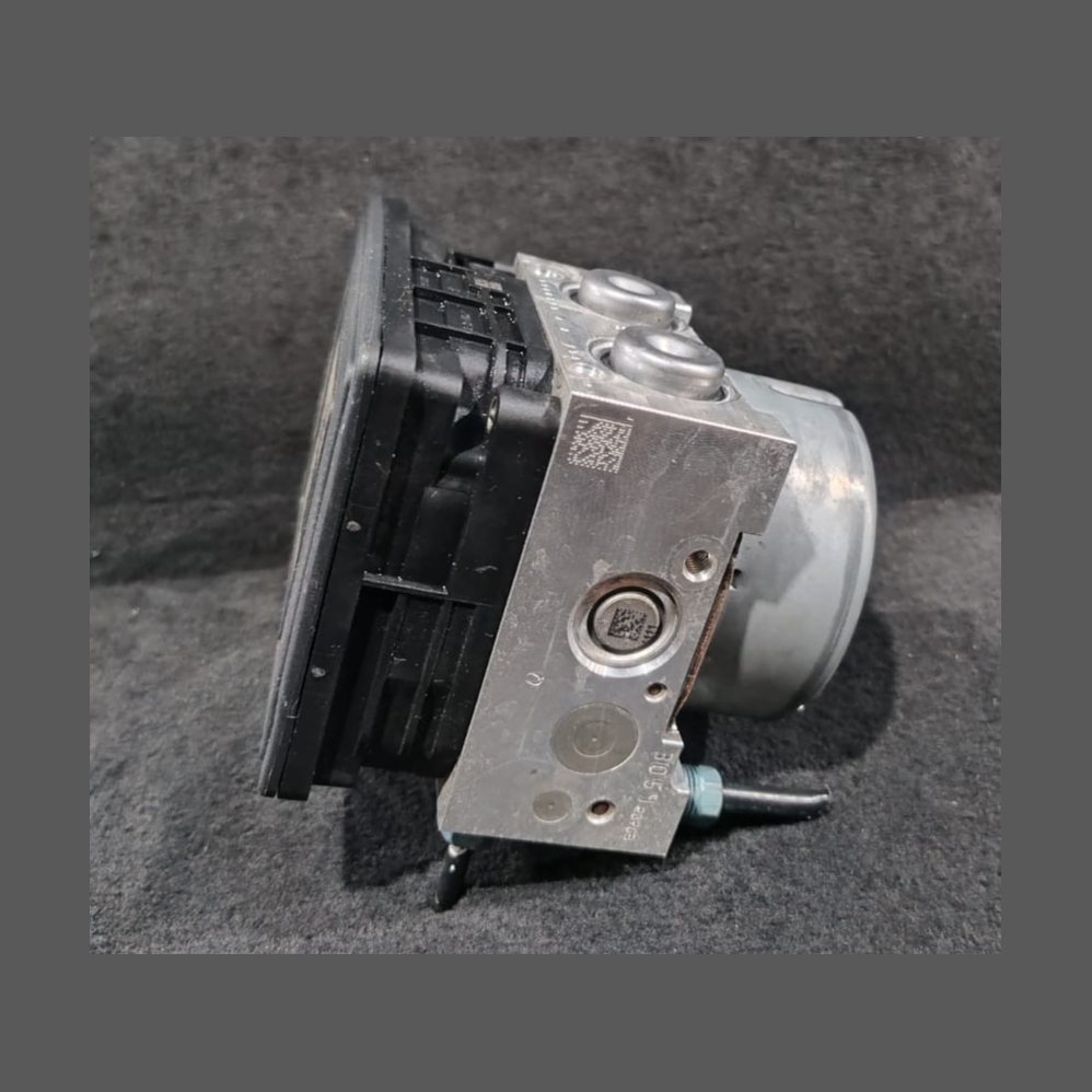BMW 4 COUPE  F32 180kw  ABS ANTI -LOCK BREACKING SYSTEM  MODULE PUMP - 6866210