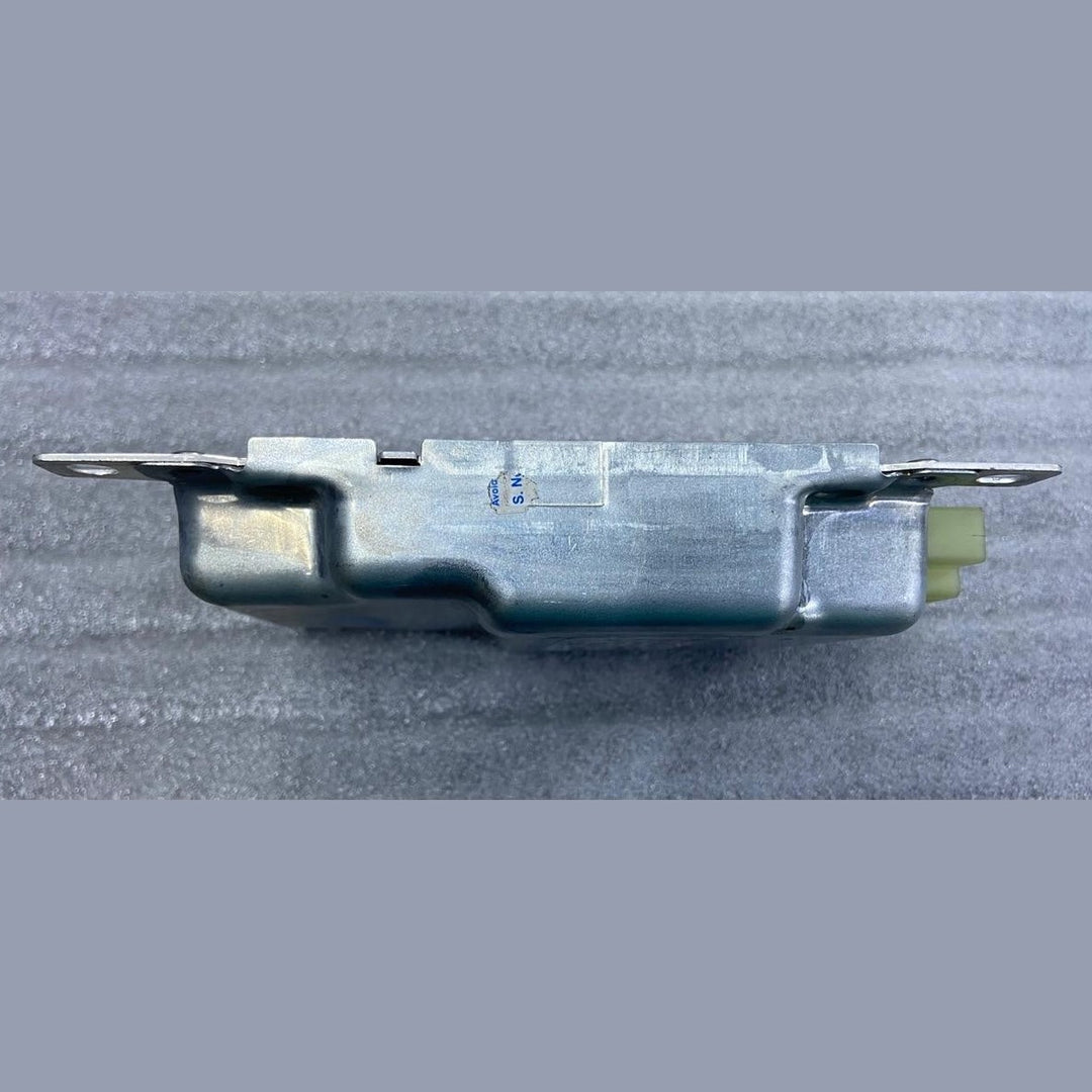 OEM BMW 5 G30 Battery Charger Control Unit 6819838 2.0 Hybrid