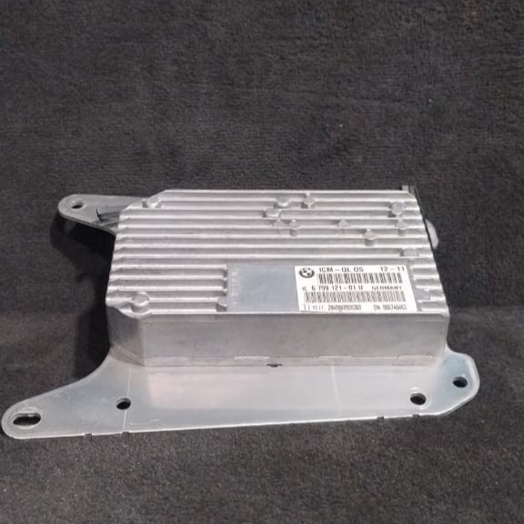 BMW E71 X6 INTEGRATED CHASSIS CONTROL MODULE  6799121