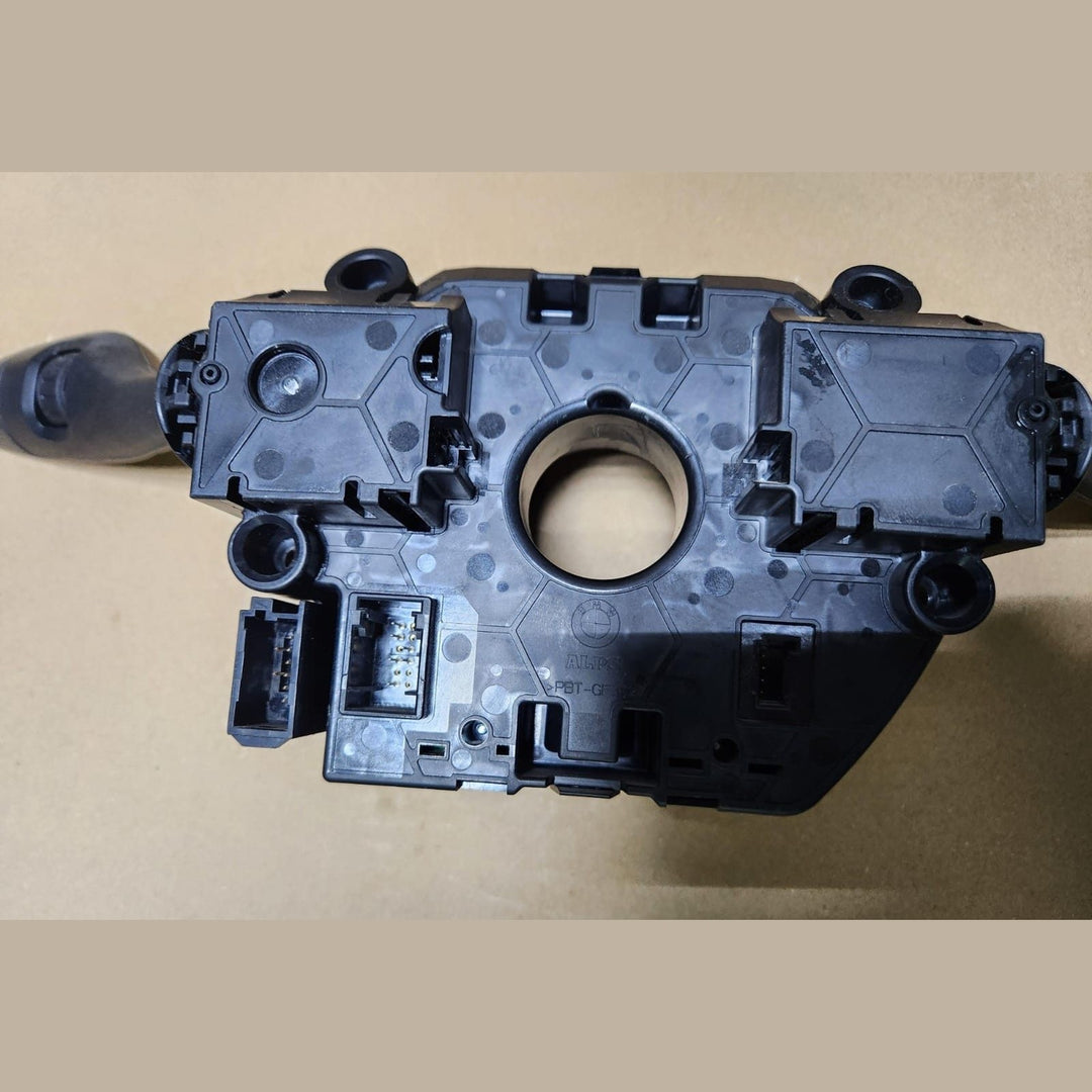 BMW Switch Unit Steering Column 9368599, X1 F48, X3 F25, F15, F45, F46, and F39