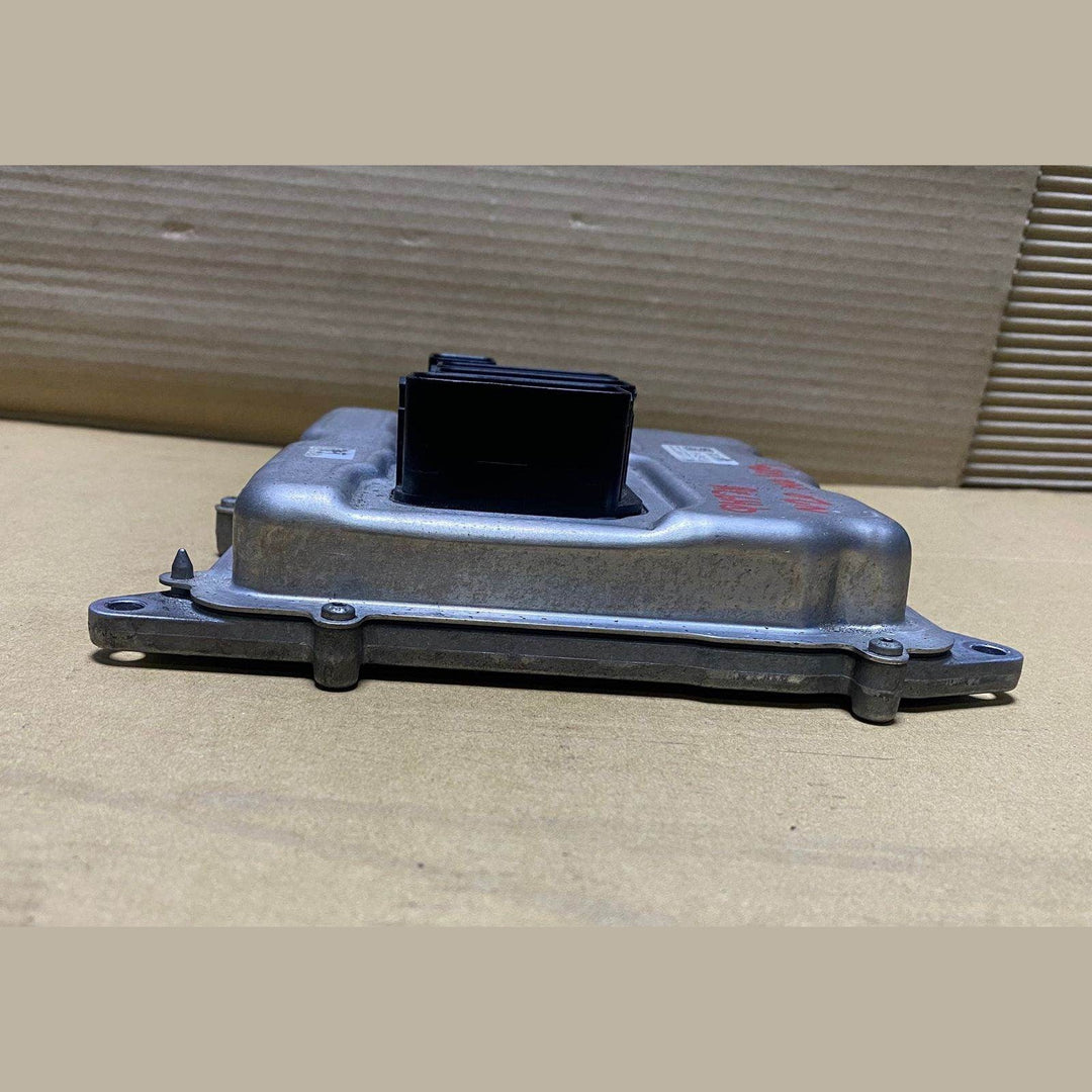2014-2016 BMW 220i Engine Control Unit 8664661 BMW F23 F30 F32 220i 320i 420i N2