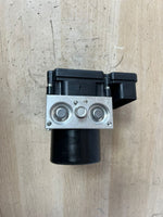 Load image into Gallery viewer, 12-16 BMW F30 328i ABS Anti-Lock Brake System Pump Control Module 6860731 OEM