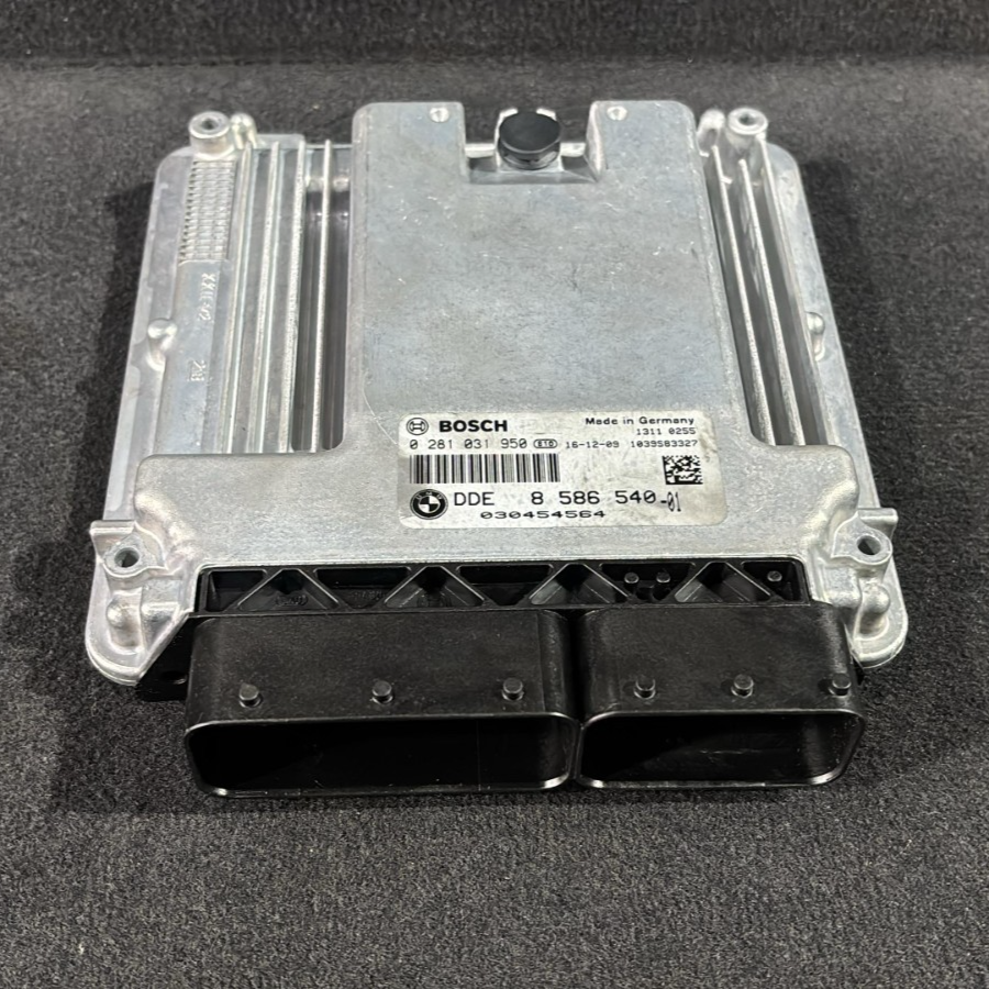 BMW  X5 F15 N57N ENGINE CONTROL UNIT  MODULE  DDE ECU ONLY - 8586540