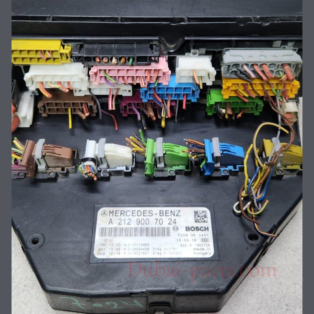 2010-2014 Mercedes CLS550 Sam Module Relay Fuse Box A2129007024 W218 CLS-Class  