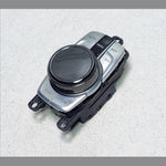 Bild in die Galerieansicht laden, 2016 BMW 750Li Idrive Touch Controller 6829078 G11 G12 7 Series 