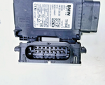 Load image into Gallery viewer, GENIUNE BMW 3'S G21 2019 CLOSE RANGE RADAR SENSOR MODULE UNIT SRR-01 7915643