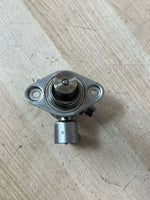 Load image into Gallery viewer, 2010-2013 BMW High Pressure Fuel Pump 7610761 135i, 335i, 535i, 640i, X3, X4 N55