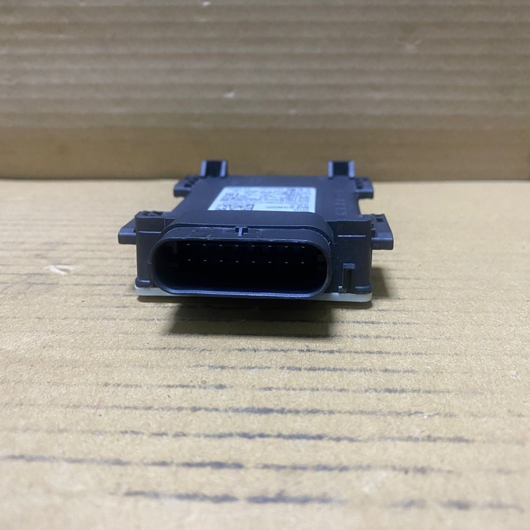 2019-20 BMW F40 G20 G30 G31 G11 G14 G05 G06 Radar Sensor, Close Range 7915643
