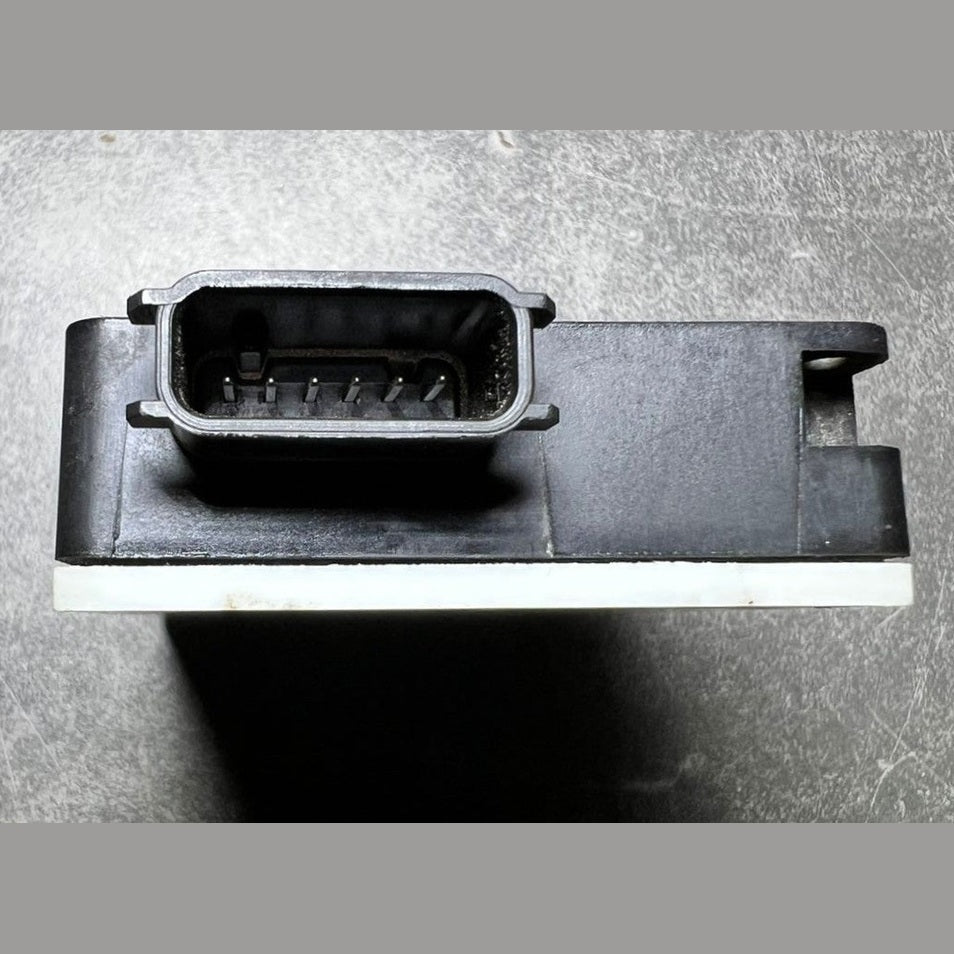 Mercedes W205 W222 Bumper Blind Spot Radar Distance Sensor Module A000 9058802