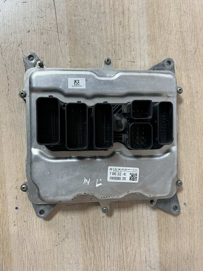 2011-16 BMW F10 520i N20 Engine Control Module ECU DME Set+2keys 7643312 OEM 