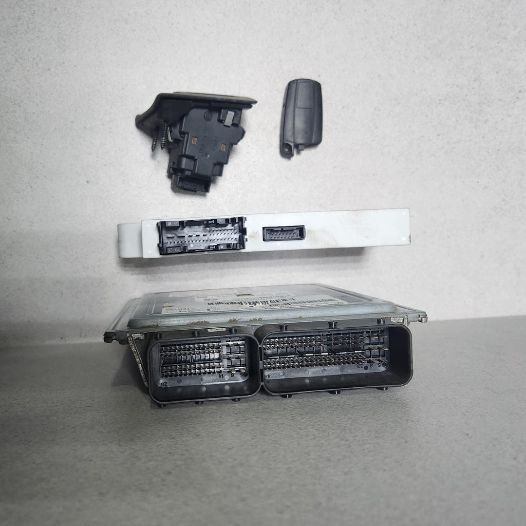 BMW Engine Control Unit Set MSV70 7559178 E60 E61 525I 530I ECU SET 