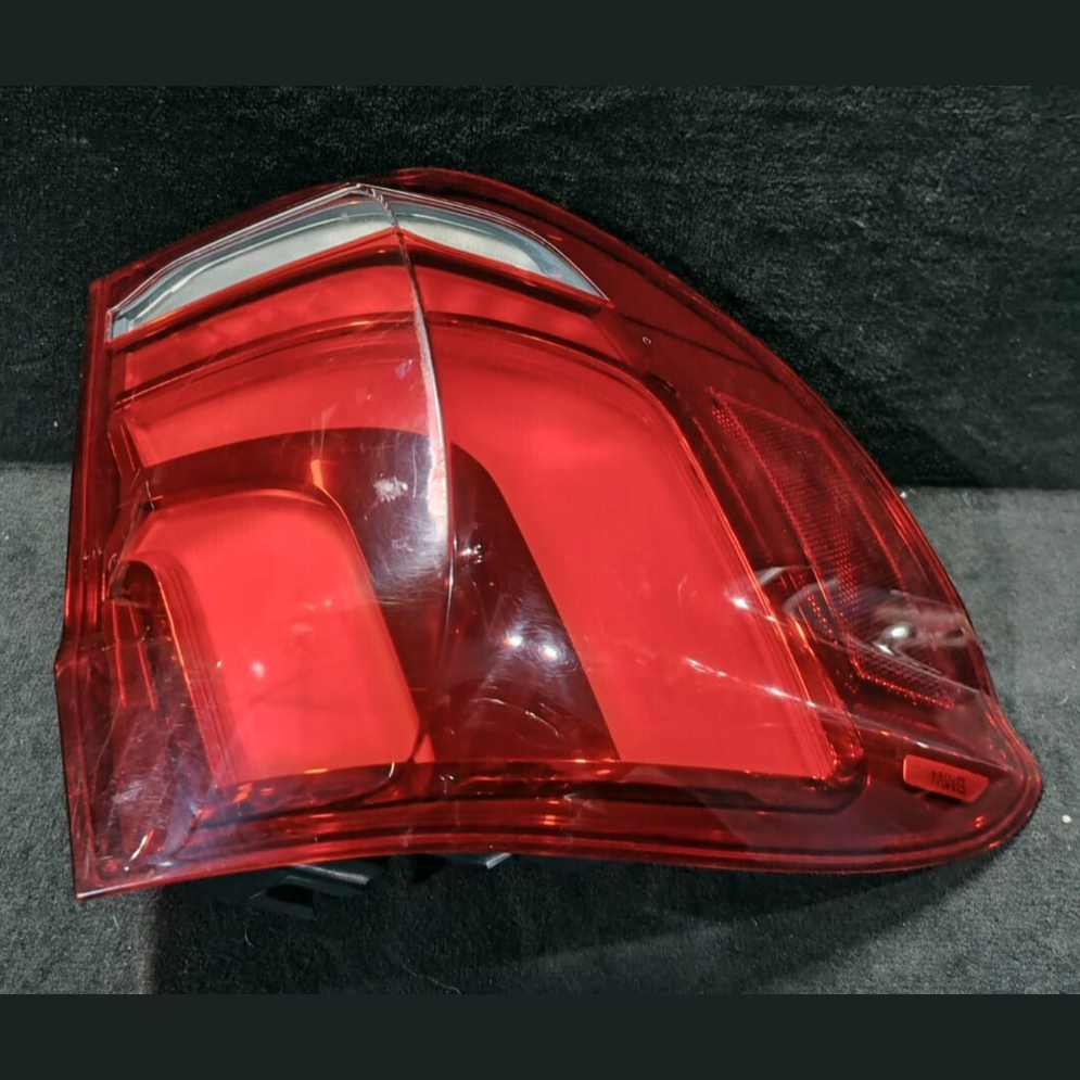 OEM BMW X5 F15 F85 X5M 2014-2018  REAR LEFT SIDE OUTER LED TAIL LIGHT - 7290103