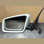 Bild in die Galerieansicht laden, 2010-1012 Mercedes-Benz W204 C-Class Left Side Mirror Foldable W/ Signal Light