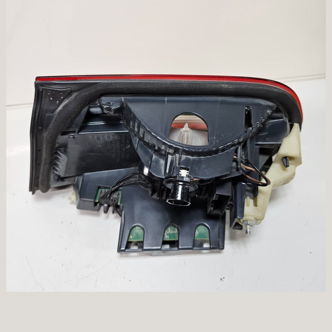 7369119-BMW 3 Series F30 F31 F35 F80 M3 Taillight Inner Part Rear Left Side OEM 