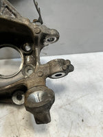 قم بتحميل الصورة إلى عارض الصور، BMW 8 Series G14 G15 G16 Rear Wheel Hub Carrier Rear Left SPINDLE 6850563 OEM