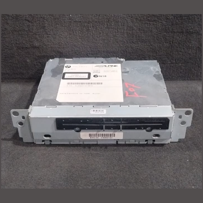BMW F10 F11 F30 PROFESSIONAL RADIO CD/DVD GPS HEAD UNIT SYSTEM P/N 9294212