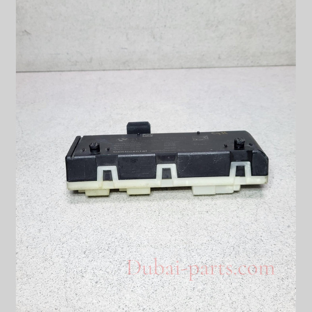 BMW 730Ld xDrive Tailgate Control Unit 7477720 7 Series G11 G12 OEM