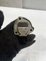 Bild in die Galerieansicht laden, BMW E38 E39 E46 E53 E60 E61 E81 E82 E87 N47 Diesel Sump Oil Level Sensor 7508003