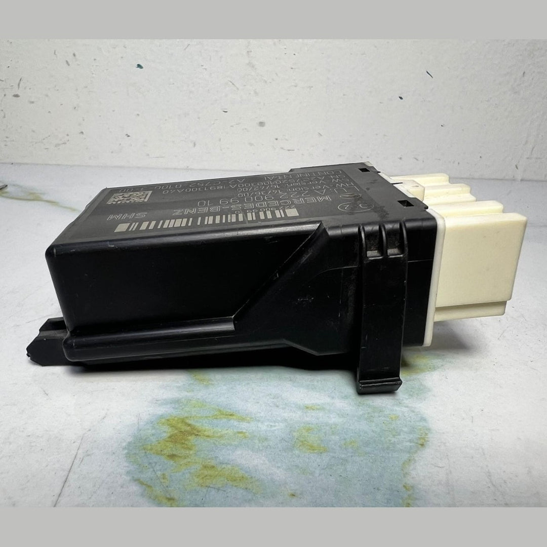 Mercedes Seat Heating Control Module A2229009910 S-Class W222, E-Class W213 W463