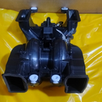 Load image into Gallery viewer, BMW G11 G12 G30 G31 G32 G05 G07 F90 REAR BLOWER MOTOR DUCT 9315950