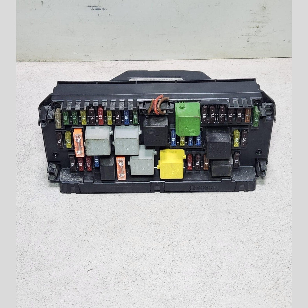 Mercedes-Benz Front SAM Fuse Relay Box A2129006924 E-Class W212 and W207