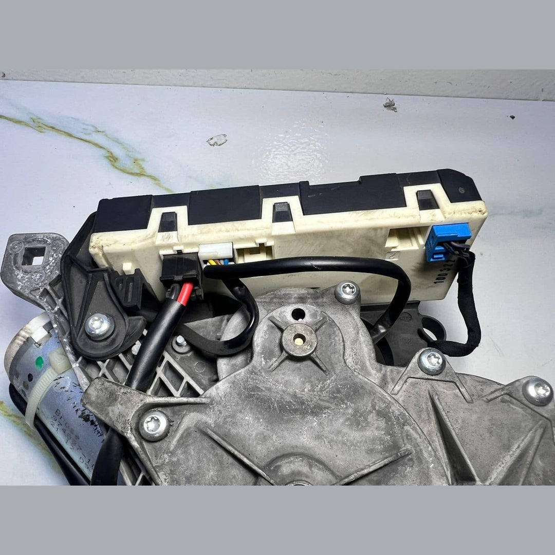 Mercedes Tailgate Lift Motor A2128201842 C-Class W204