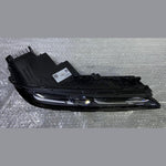 Bild in die Galerieansicht laden, OEM BMW 7 Series G70 Headlight Upper LED Front 9879936 Right Side Used 15-20 km