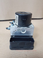 Load image into Gallery viewer, 2013 BMW F30 F31 F32 F20 F21 F22 328i ABS/DSC Hydraulic Pump Module 6862247