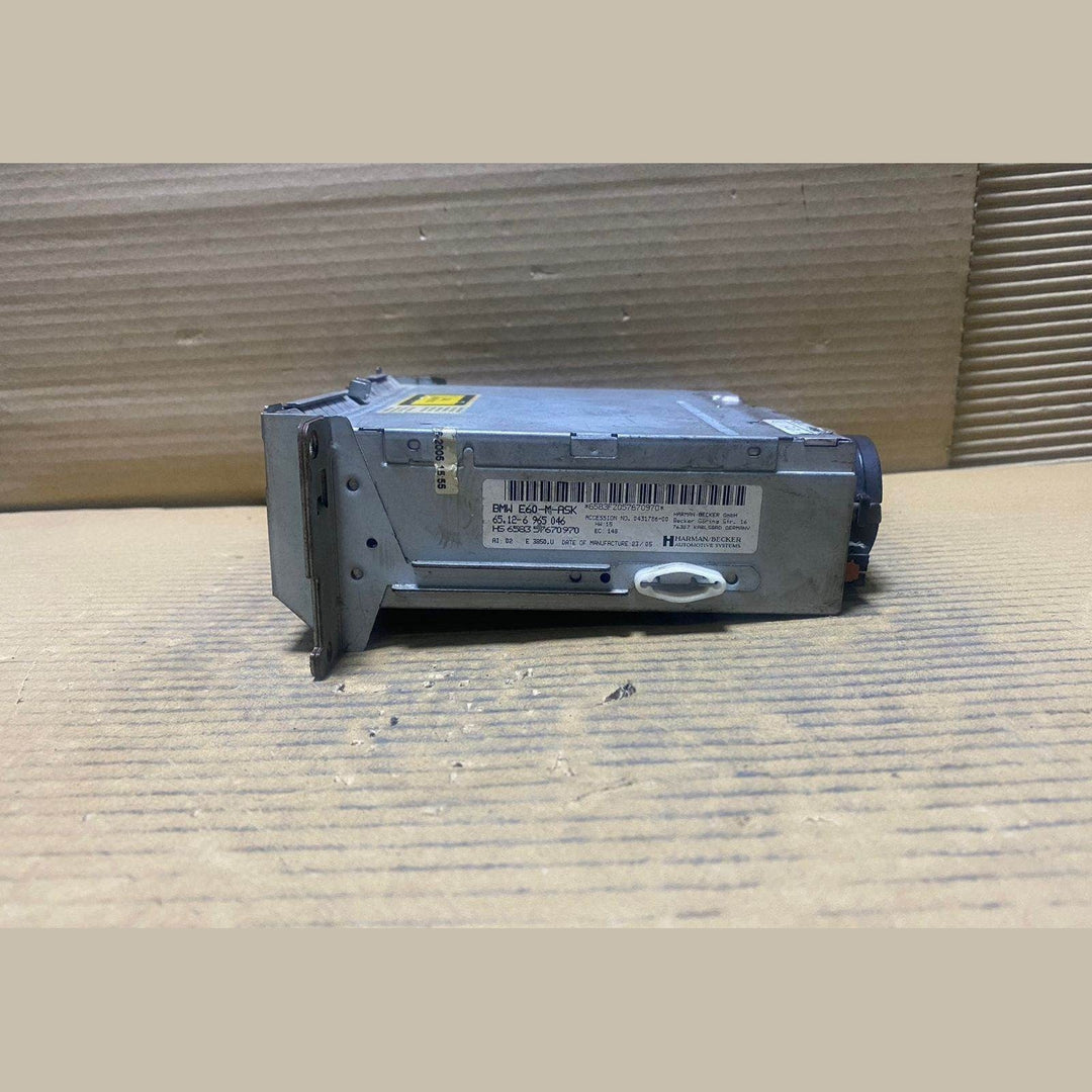 BMW Navigation Radio 6965046 5 Series E60 E61 Harman Becker