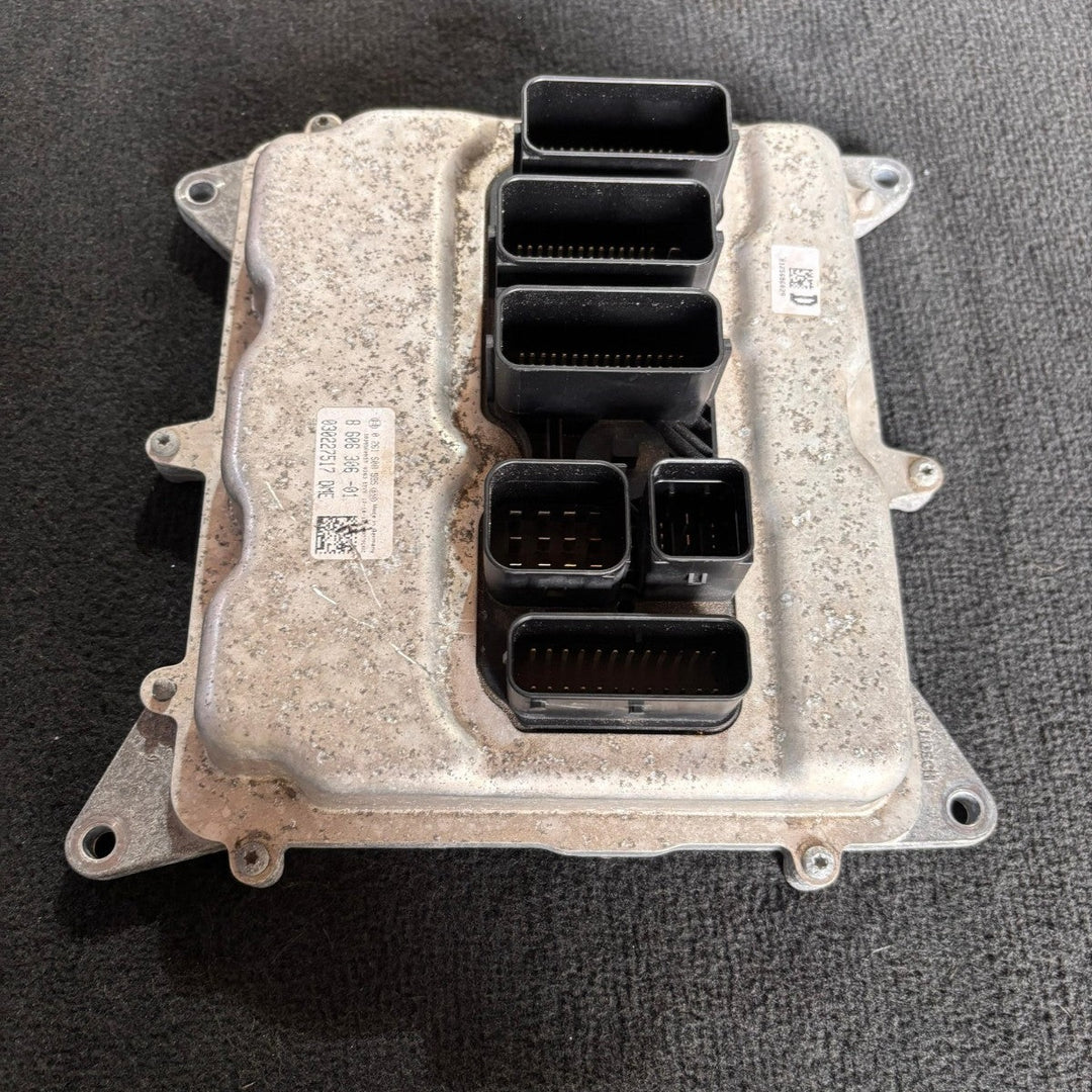 BMW F30 320I N20 ECU DME KIT WITH KEY FEM P/N 8606306