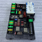 قم بتحميل الصورة إلى عارض الصور، OEM BMW M5 M8 F90 F91 F92 F93 Rear Power Distribution Fuse Box 8713127