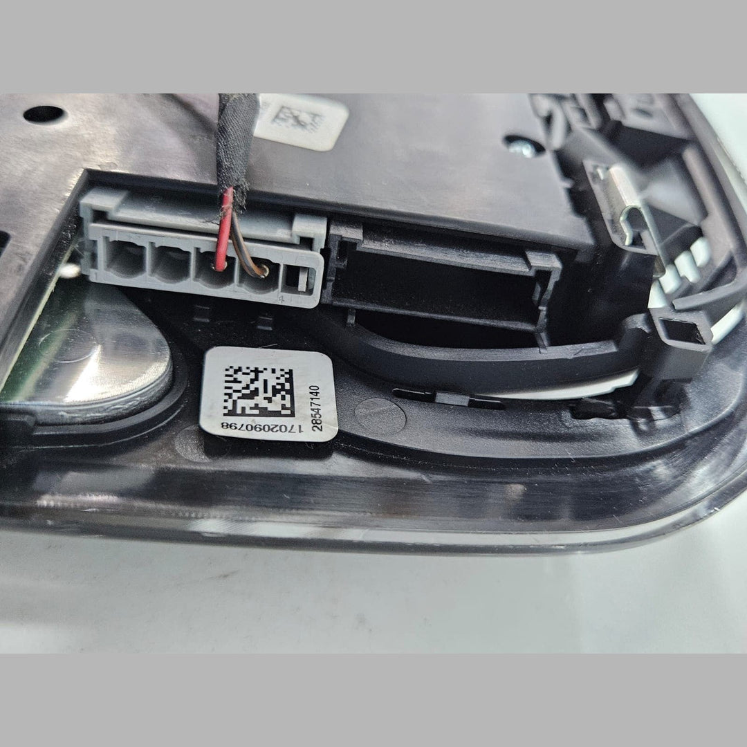 2017-2020 BMW 530i G30 G31 Overhead Console Dome Reading Light 6838169 OEM