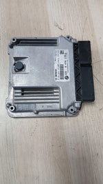 Bild in die Galerieansicht laden, BMW Engine Control Unit 8470176 F30 F31 F35 and 1 Series F20 F21 2015-17 B47 ECU