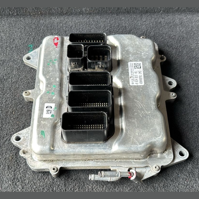 BMW F01 F02 F06 F07 F12 550i 650i 8 614 MODULE UNITÉ DE COMMANDE MOTEUR -...