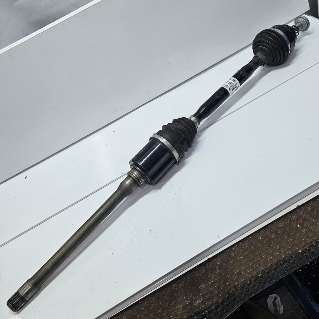 2018-2024 BMW X5 G05, X6 G06, X7 G07 output Shaft Front Right 8486202