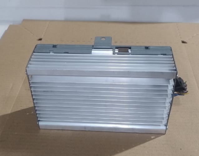 BMW 5 F10 F11  POWER HARMAN BECKER HIFI SOUND AMPLIFIER  AUDIO AMP -9313041