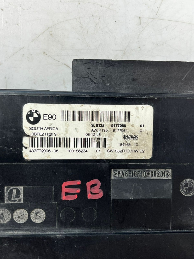 2007-2008 BMW 323i 320i E90 Body Control Module BCM 9177986 OEM