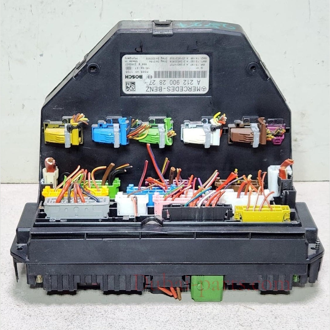 2010-2016 Mercedes-Benz E-Class Front SAM Module Relay Fuse Box A2129002827