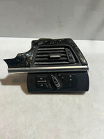 Bild in die Galerieansicht laden, BMW F12, F13, F06 Dashboard Air Vent Grill HEAT BLOWER Right Side 9197487 OEM