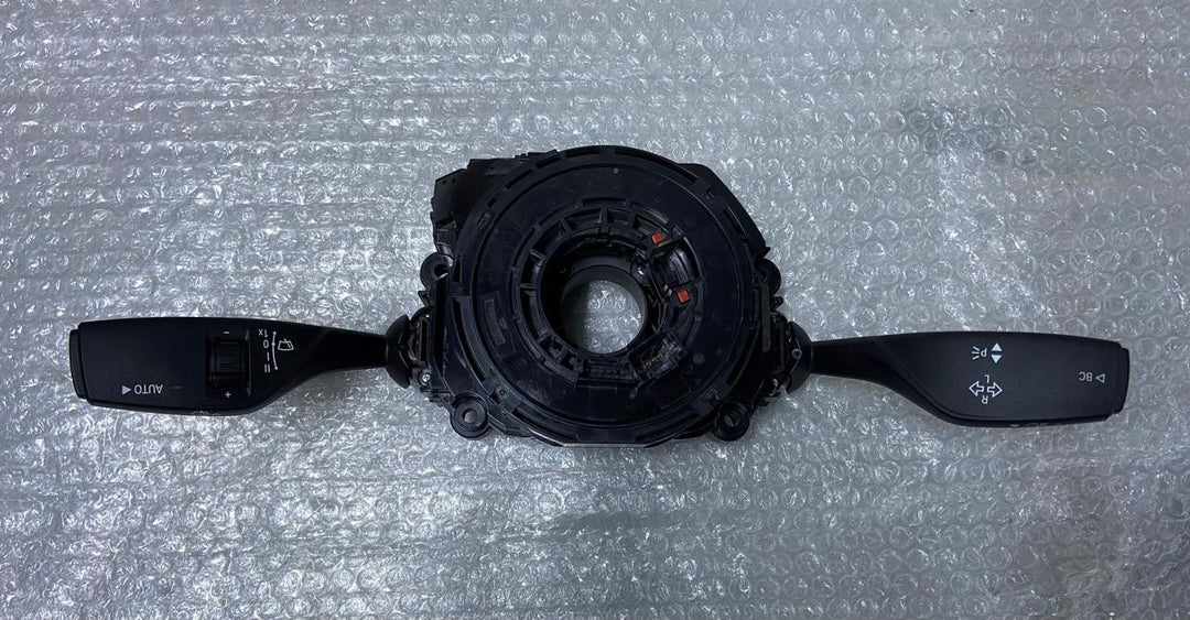 OEM BMW X3 F25 Switch Centre Steering Column Switch Wiper stalk 9305954