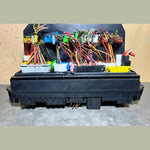 قم بتحميل الصورة إلى عارض الصور، 10-16 Mercedes-Benz W212 W204 Front SAM Module Relay Fuse Box A212 9000006 OEM