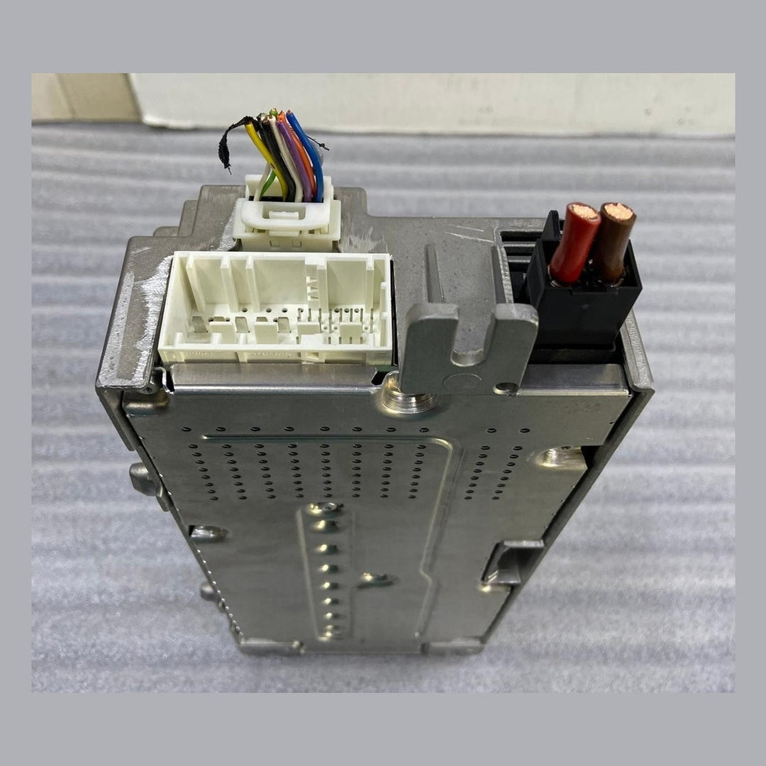 OEM BMW G30 G12 G15 G16 F90 G05 G06 G07 Sound Amplifier Booster Module 5A52E25