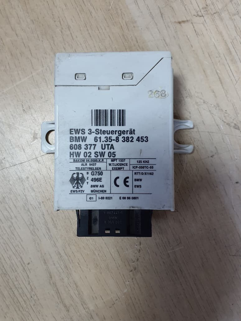 BMW Immobilizer Control Unit 8382453 E39 E46