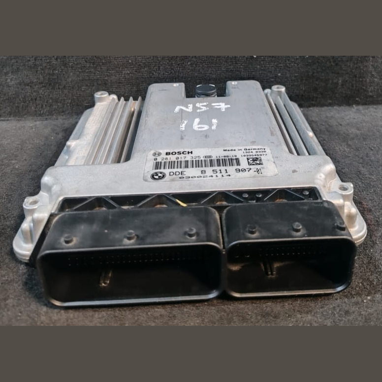 OEM  BMW X3 F25 3.0D N57 AUTO ENGINE CONTROL UNIT  ECU ONLY  DDE - 8511907